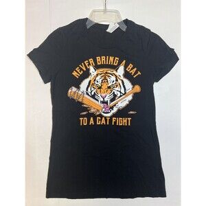 The Walking Dead Comic Youth T-Shirt Size L Or Adult XS NWOT Measurements Below